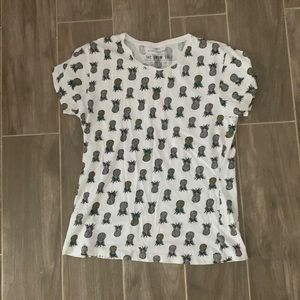 Pineapple shirt made by atmosphere